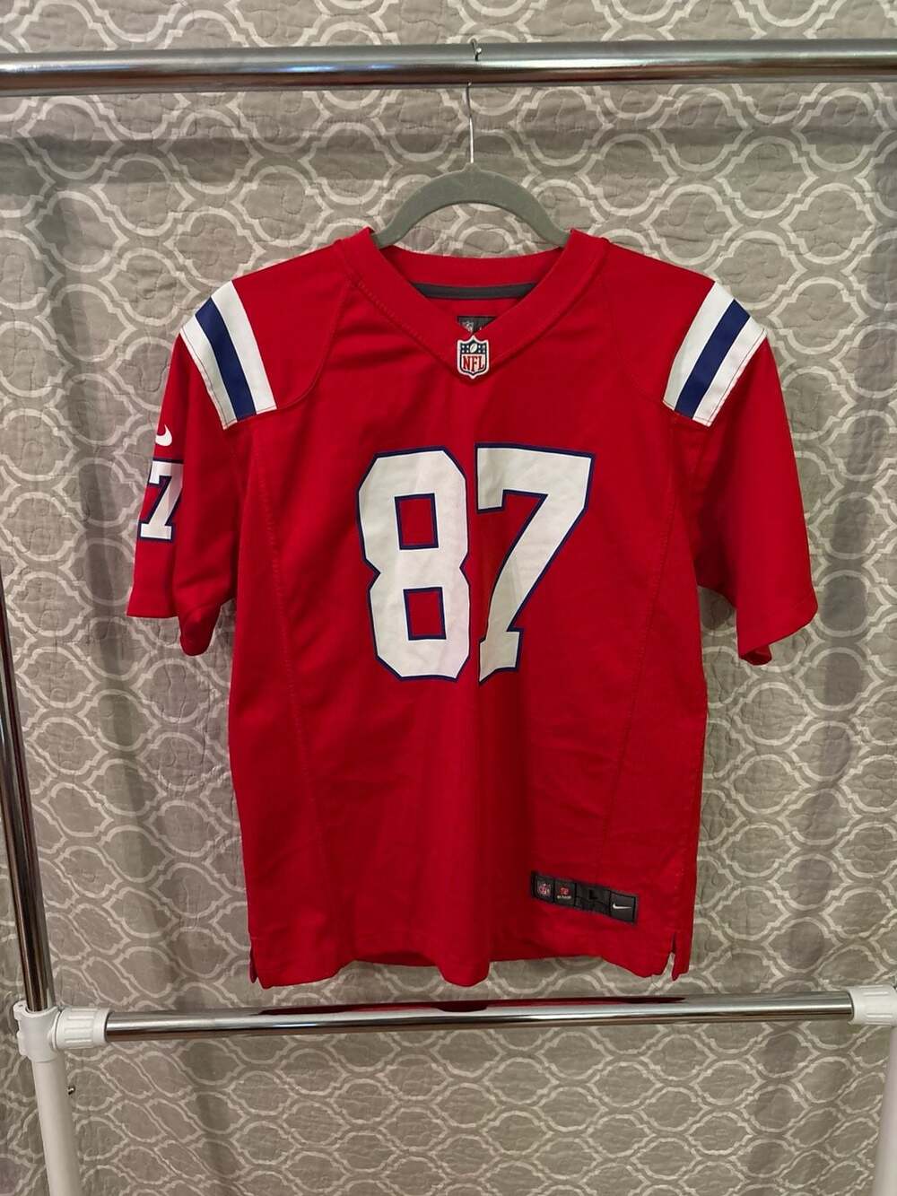Nike New England Patriots Rob Gronkowski #87 Red Throwback Youth Jersey Size L 1